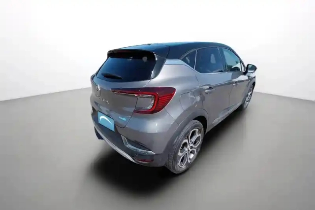 Renault Captur e-tech 145 - 21 — photo 6