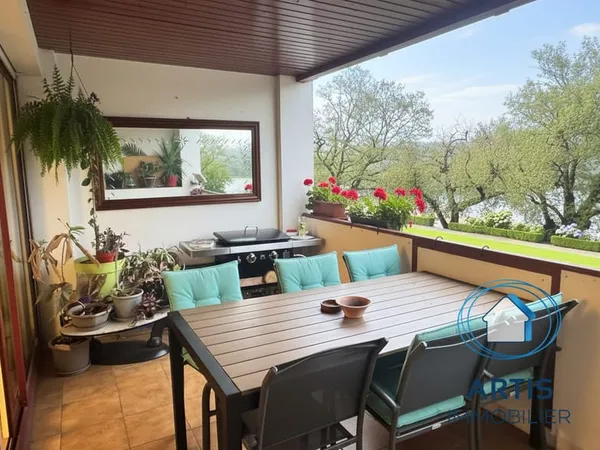 Appartement T4 spacieux avec extérieur privati