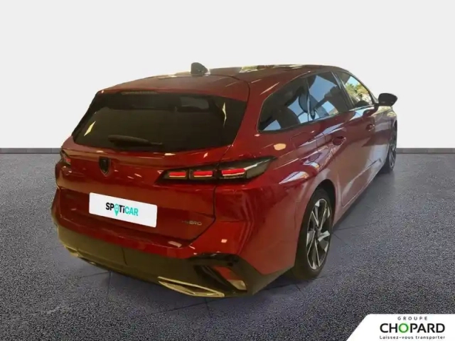 Peugeot 308 sw phev 180 e-eat8 — photo 8