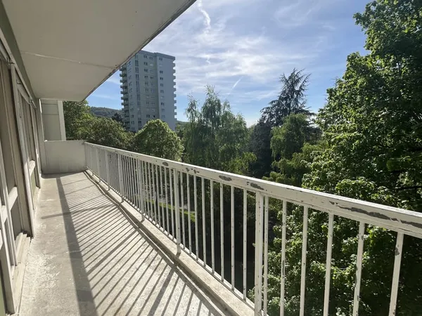 RESIDENCE LE SEQUOIA - APPARTEMENT 100 M2 AVEC GARAGE ET PAR