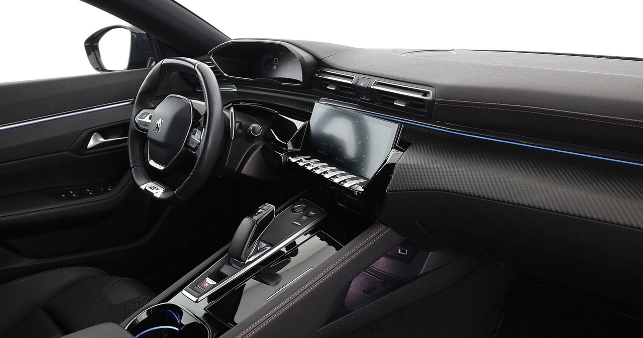 Peugeot 508 SW — photo 18