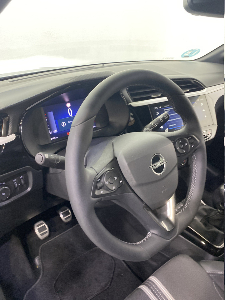 Opel Corsa — photo 43