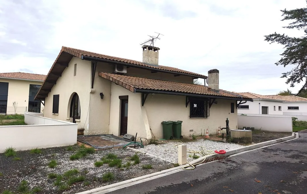 Photo 2