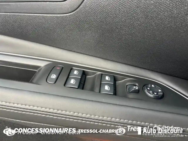 Peugeot 3008 1.2 puretech 130ch s&amp;s eat6 allure — photo 14
