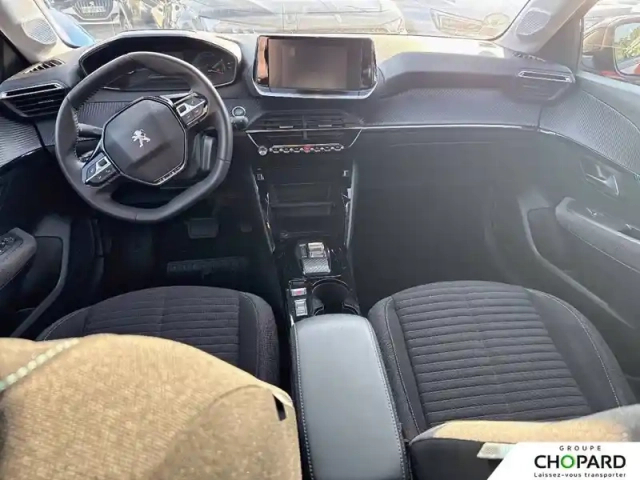 Peugeot 208 electrique 50 kwh 136ch — photo 15