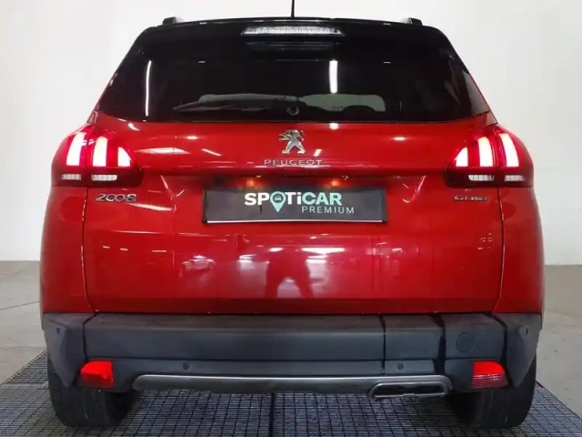 Peugeot 2008 1.2 puretech 110ch gt line s&amp;s — photo 3