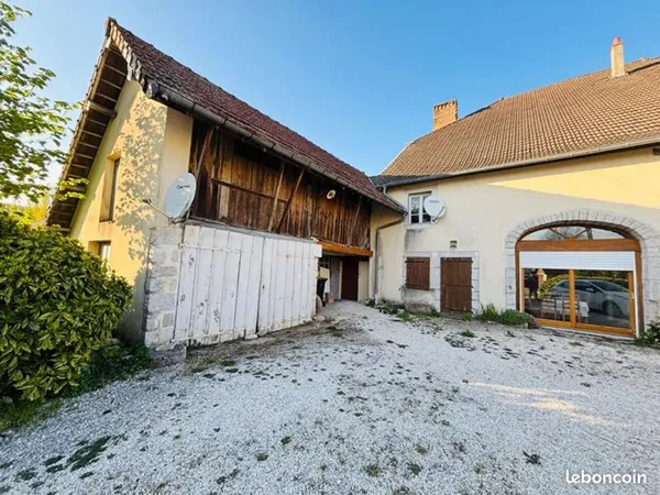 Immeuble 195 m²