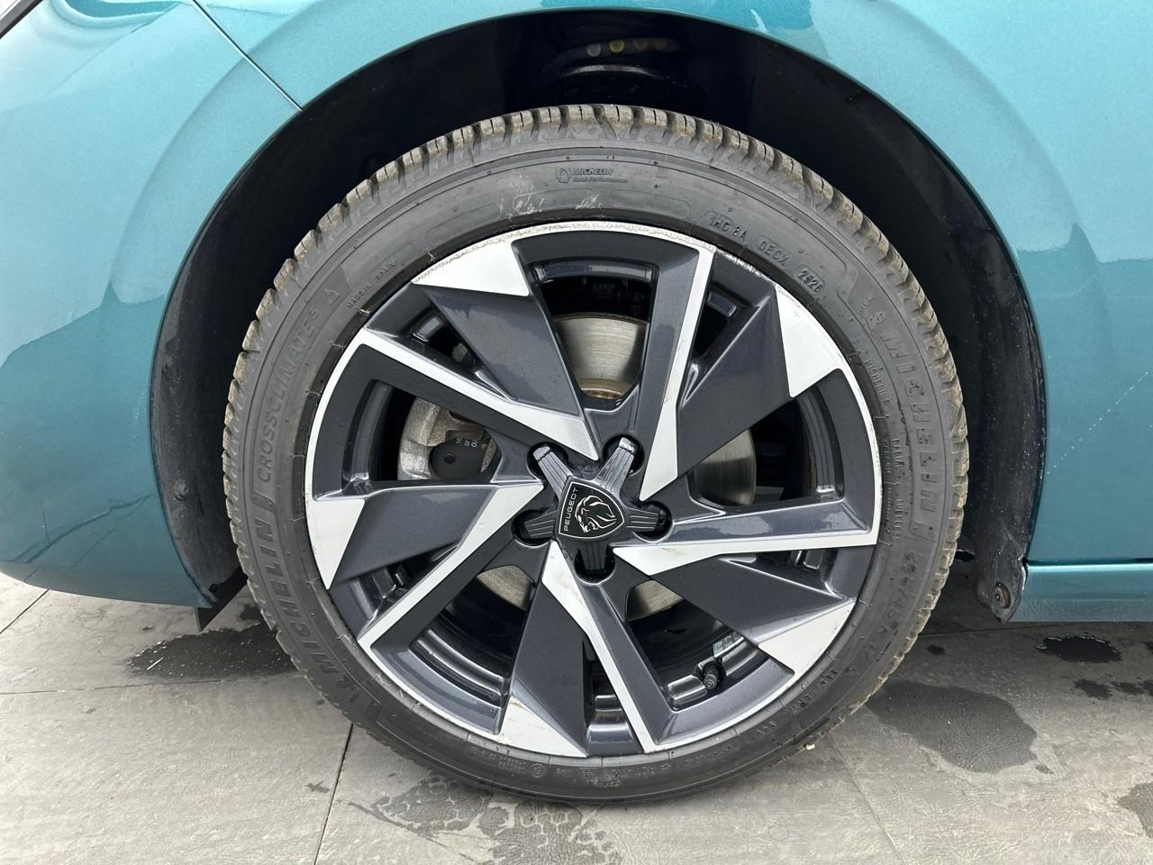 Peugeot 308 sw bluehdi 130ch s&s eat8 allure pack — photo 14