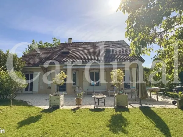 Maison 8 pièces 190 m²