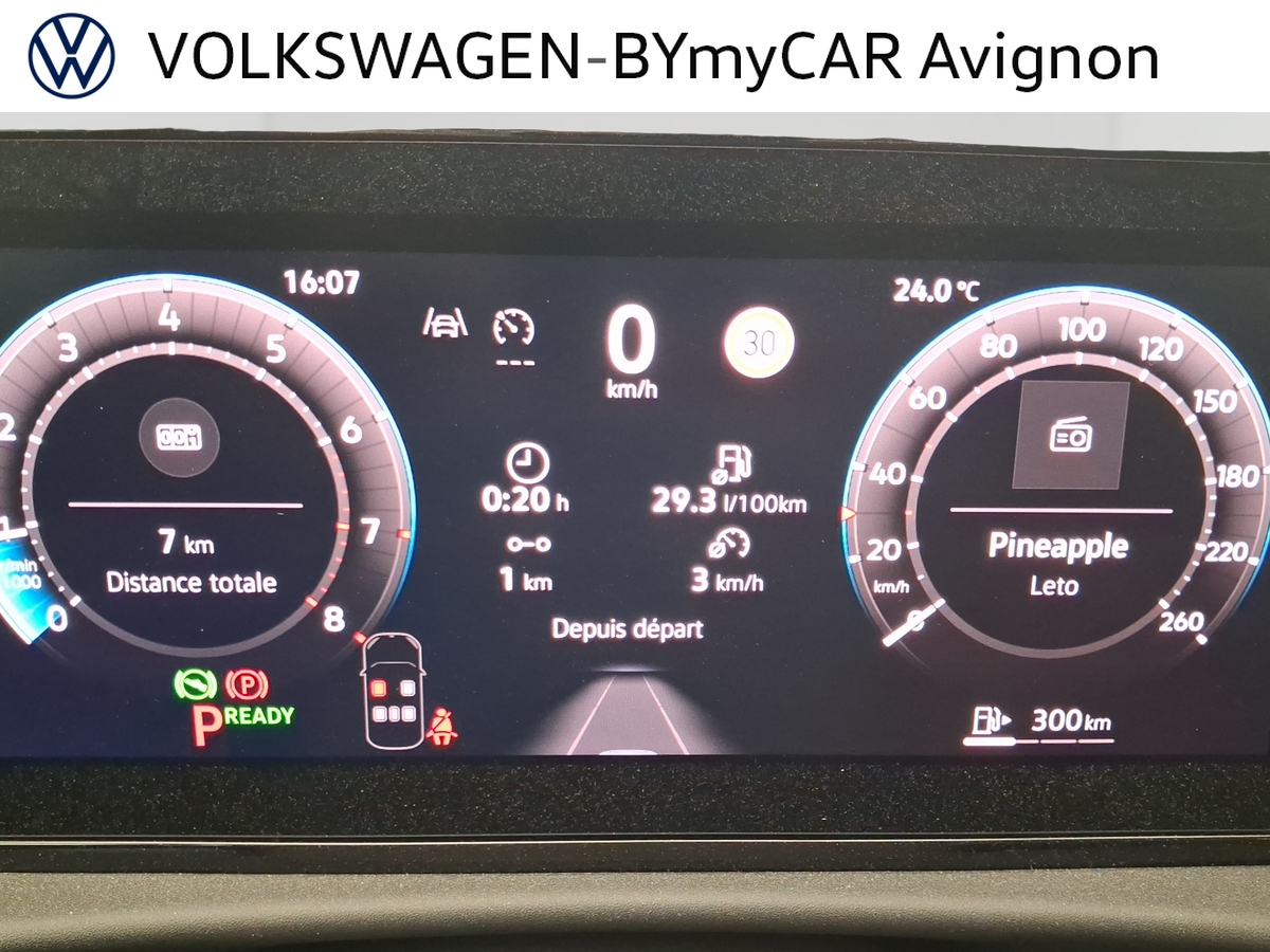 Volkswagen T-Roc 1.5 eTSI EVO2 Hybrid 116 ch DSG7 — photo 12