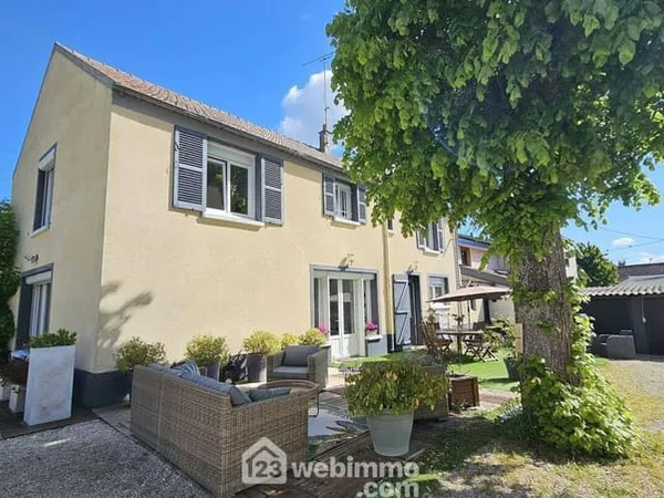 Maison 8 pièces 160 m²