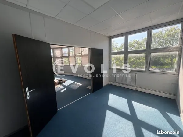 Bureaux 95 m²