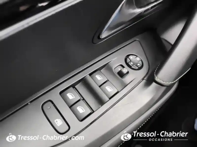 Peugeot 2008 bluehdi 130 s&amp;s eat8 gt — photo 20