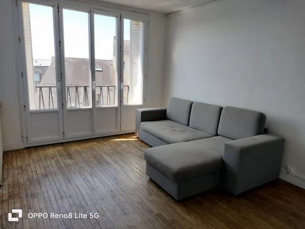 Loue T3 avec 2 chambres 49 m² à Angers quartier UCO-ESA Madeleine