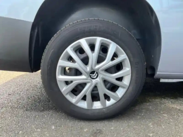 Citroën Berlingo xl bluehdi 130ch s&amp;s shine 7 places — photo 14