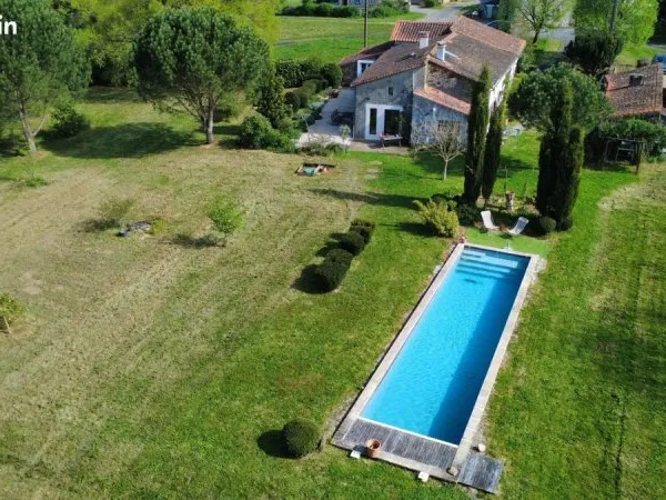 Propriété 6 pièces 176 m²