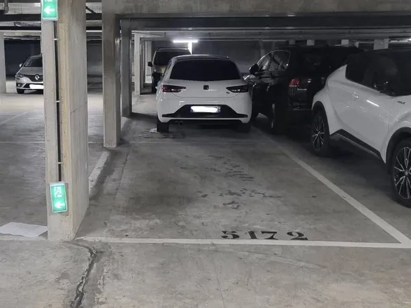 Parking 10 m²