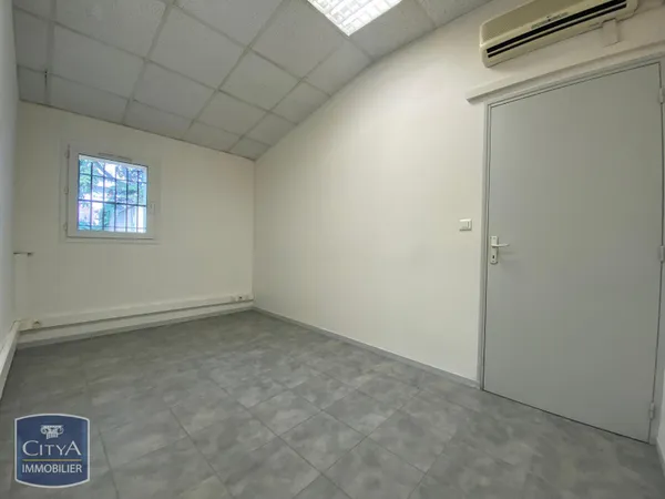 Local professionnel 10 m²