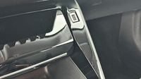 Peugeot 2008 1.2 PureTech 130ch S&S Allure — photo 16