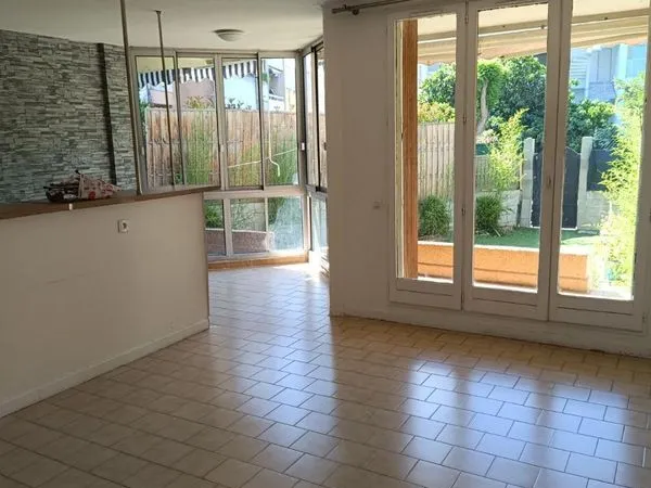 T3 lumineux avec jardin ,terrasse ,parking - Louer Euromed 2