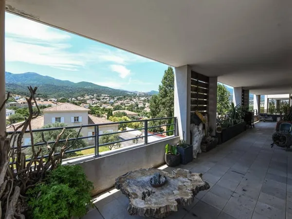 Appartement 4 pièces 78 m²