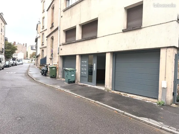 Parking/box NANCY