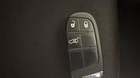 Jeep Renegade 1.3 GSE T4 150ch Brooklyn Edition BVR6 — photo 16