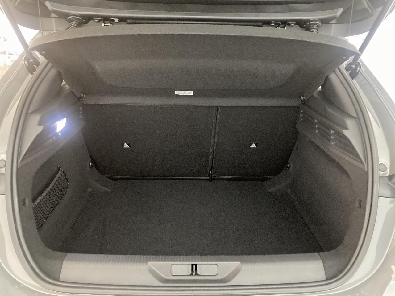 Peugeot 308 bluehdi 130ch s&s eat8 allure — photo 6