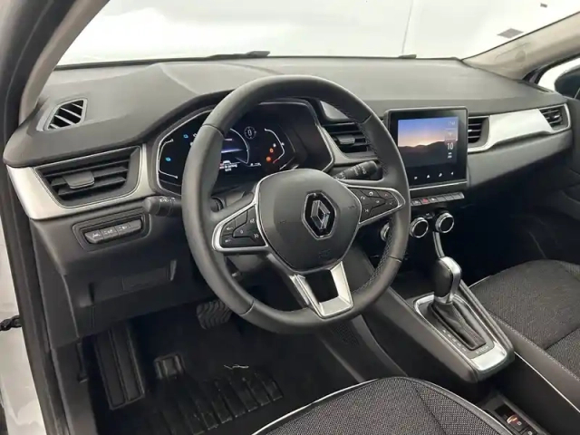 Renault Captur e-tech 145 - 21 — photo 10
