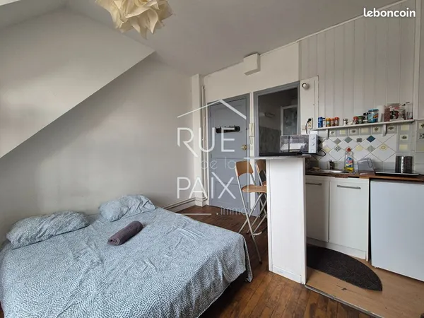 Studio 1 pièce 14 m²