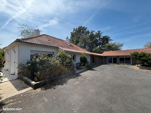 Maison 5 pièces 187 m²