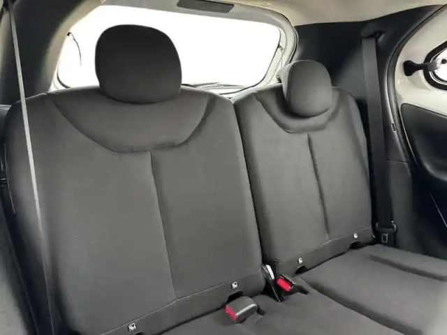 Toyota Aygo X 1.0 vvt-i 72ch dynamic — photo 9