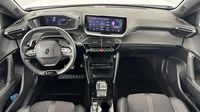 Peugeot 2008 1.2 PureTech 130ch S&S GT EAT8 — photo 11