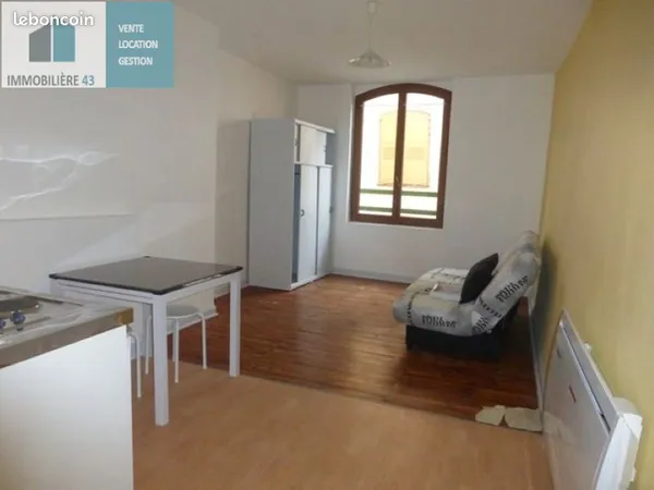 Studio 1 pièce 26 m²