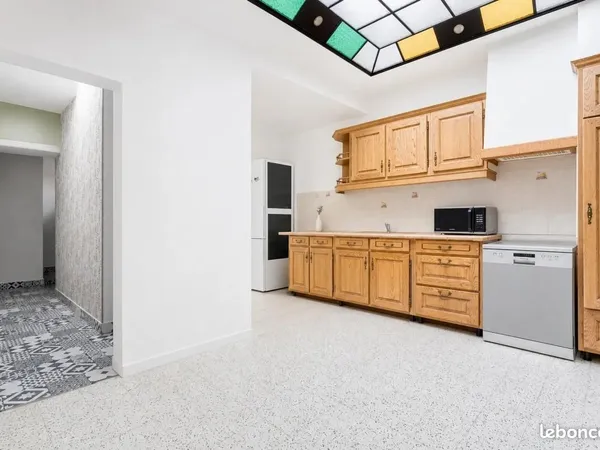 Maison 3 pièces 84 m²