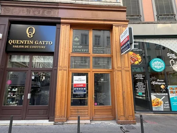 Local commercial 80 m²
