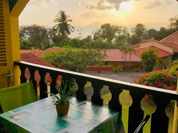 🏝️ à louer à l'année - studio avec vue mer - sainte-anne
