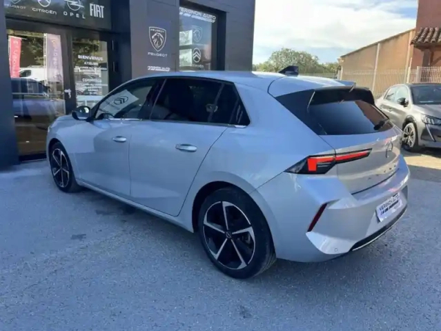 Opel Astra vi 1.2 turbo 130ch elegance business — photo 27