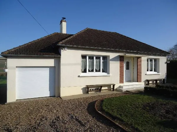 Maison individuelle avec jardin