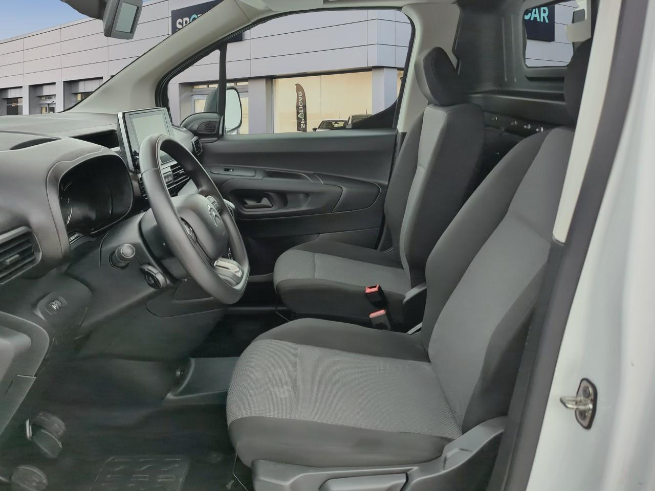 Citroën Berlingo van m 650 bluehdi 100 s&s bvm5 driver — photo 9