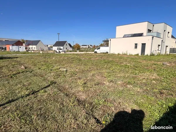 Terrain Bourg Semoy 537m2