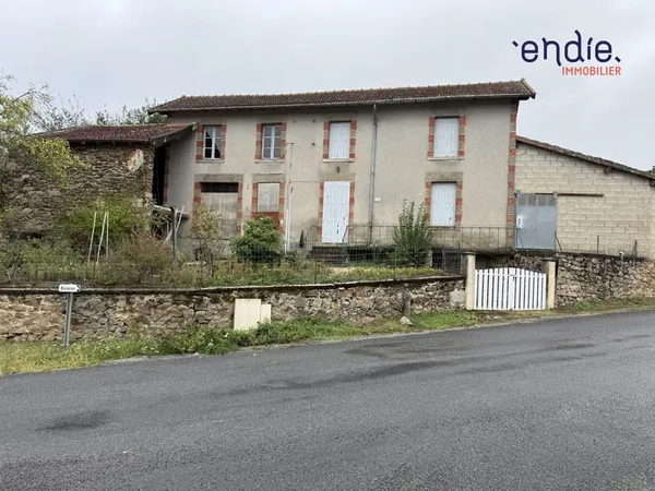 Maison 2 chambres terrain et atelier