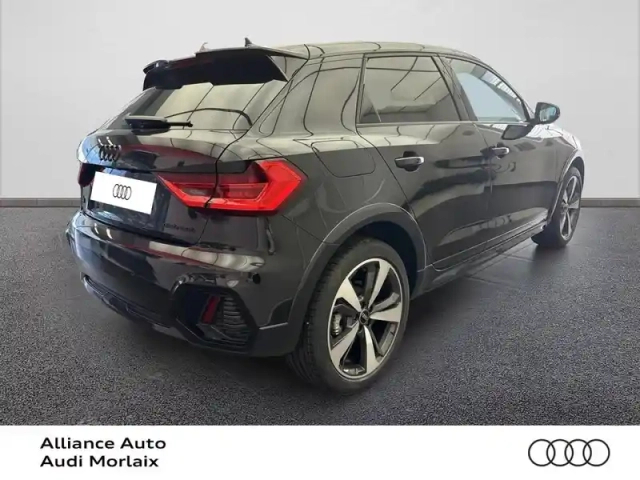 Audi A1 allstreet 30 tfsi 116ch s tronic 7 — photo 4