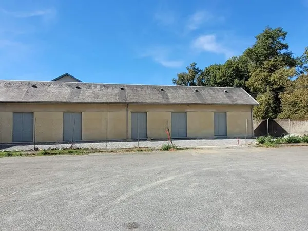 Box de stockage sécurisés à louer - de 3 à 41 m² - Proche Lannemezan
