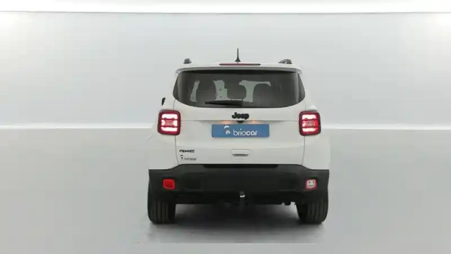 Jeep Renegade 1.3 turbo t4 190ch 4xe limited at6 — photo 4
