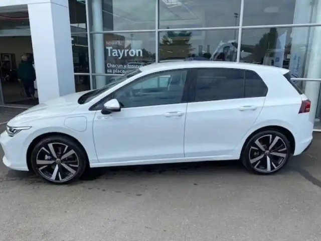 Volkswagen Golf 1.5 ehybrid 204 dsg6 — photo 4