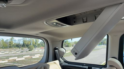 Ford Galaxy 2.0 TDCI 140 - Titanium – 2014 – 132191 km – Diesel – Boîte Manuelle — photo 9