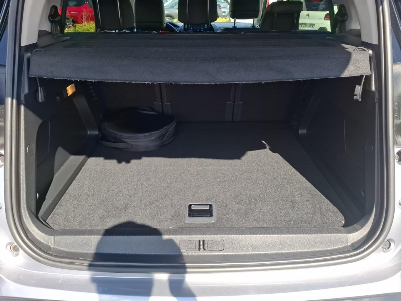 Citroën C5 Aircross hybrid rechargeable 225ch shine pack e-eat8 — photo 6