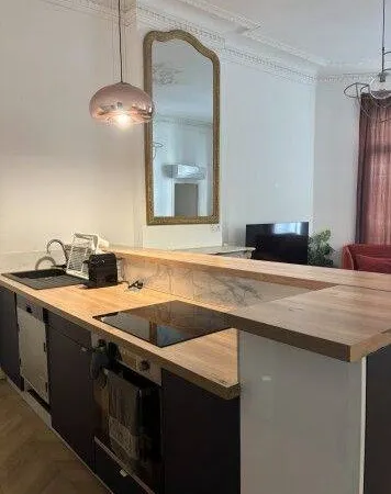 Appartement 4 pièces 143 m²
