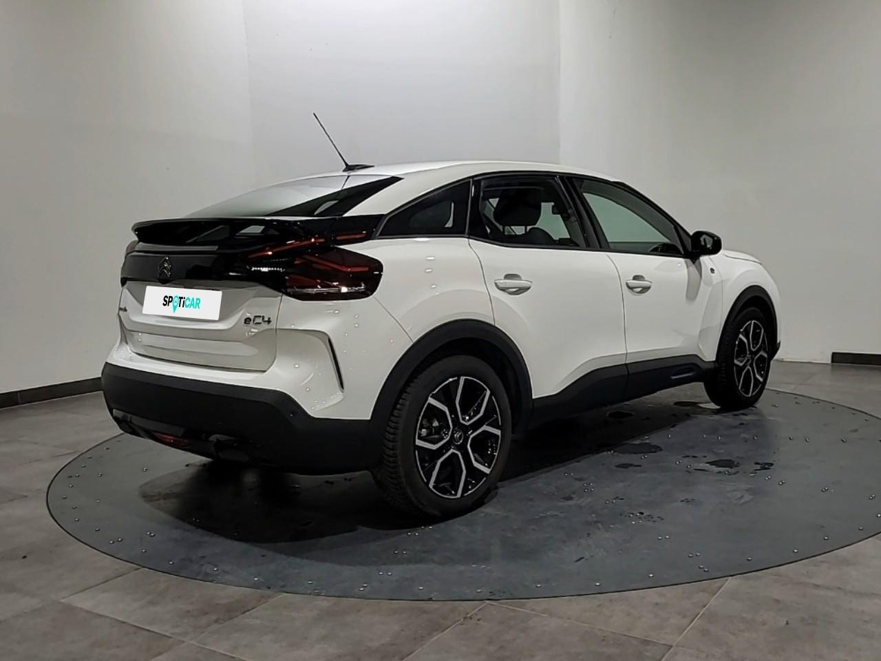 Citroën C4 e-c4 136 ch automatique feel pack — photo 5